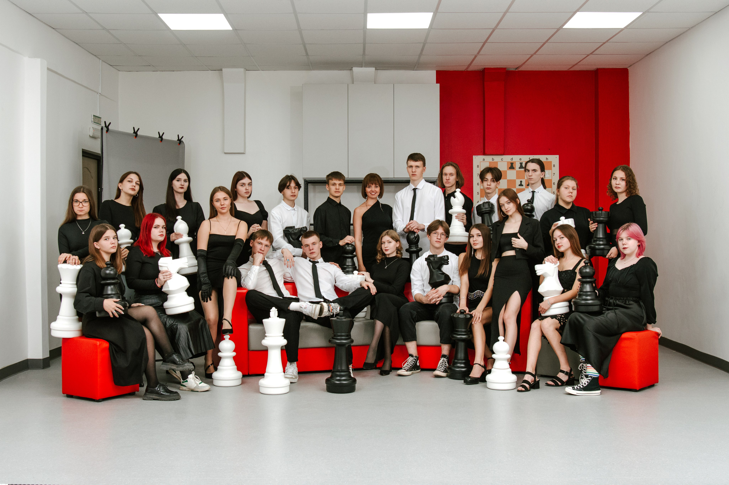 Как подготовиться к школьной фотосессии?. Егор Засыпыч