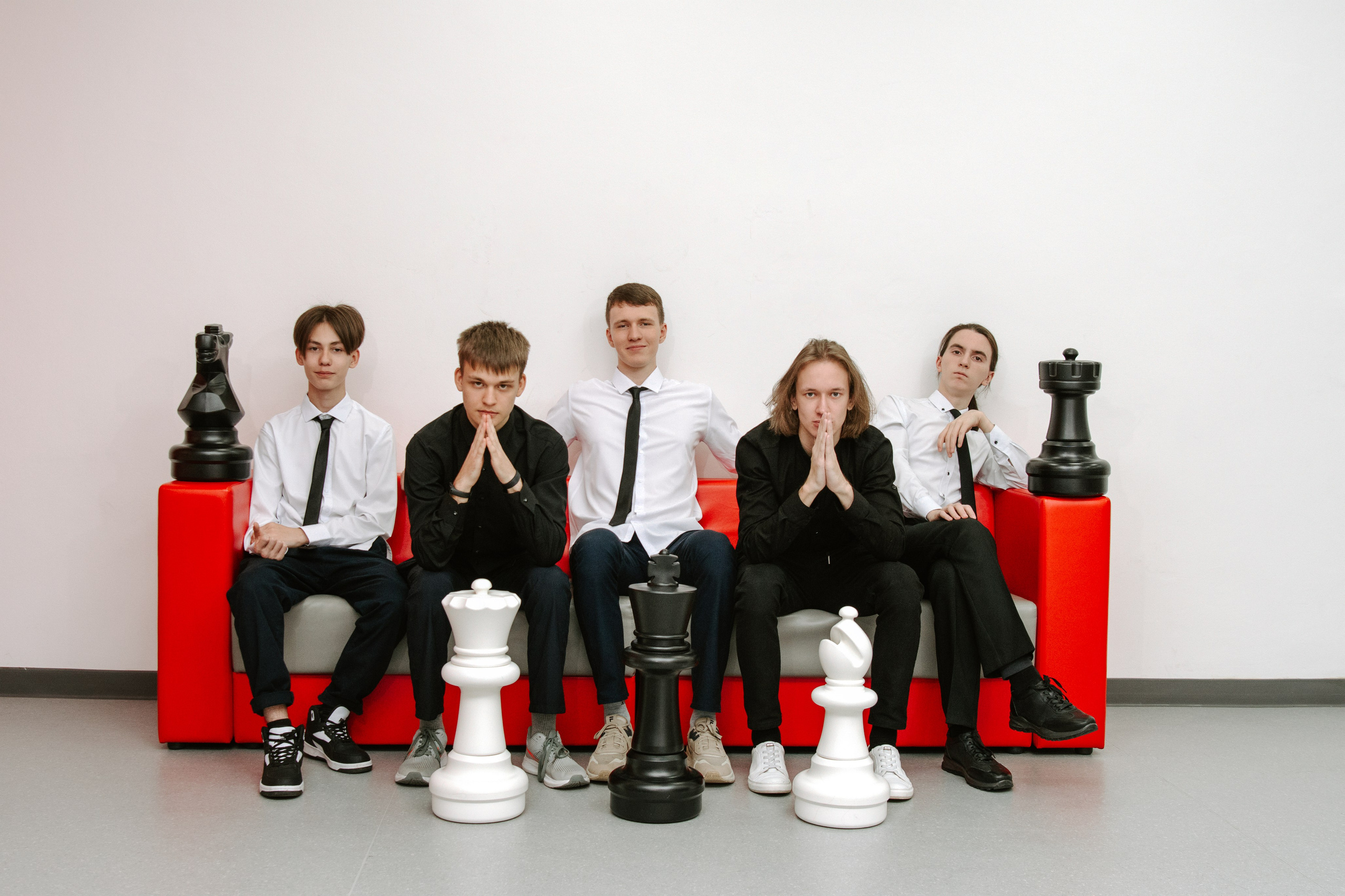 Как подготовиться к школьной фотосессии?. Егор Засыпыч