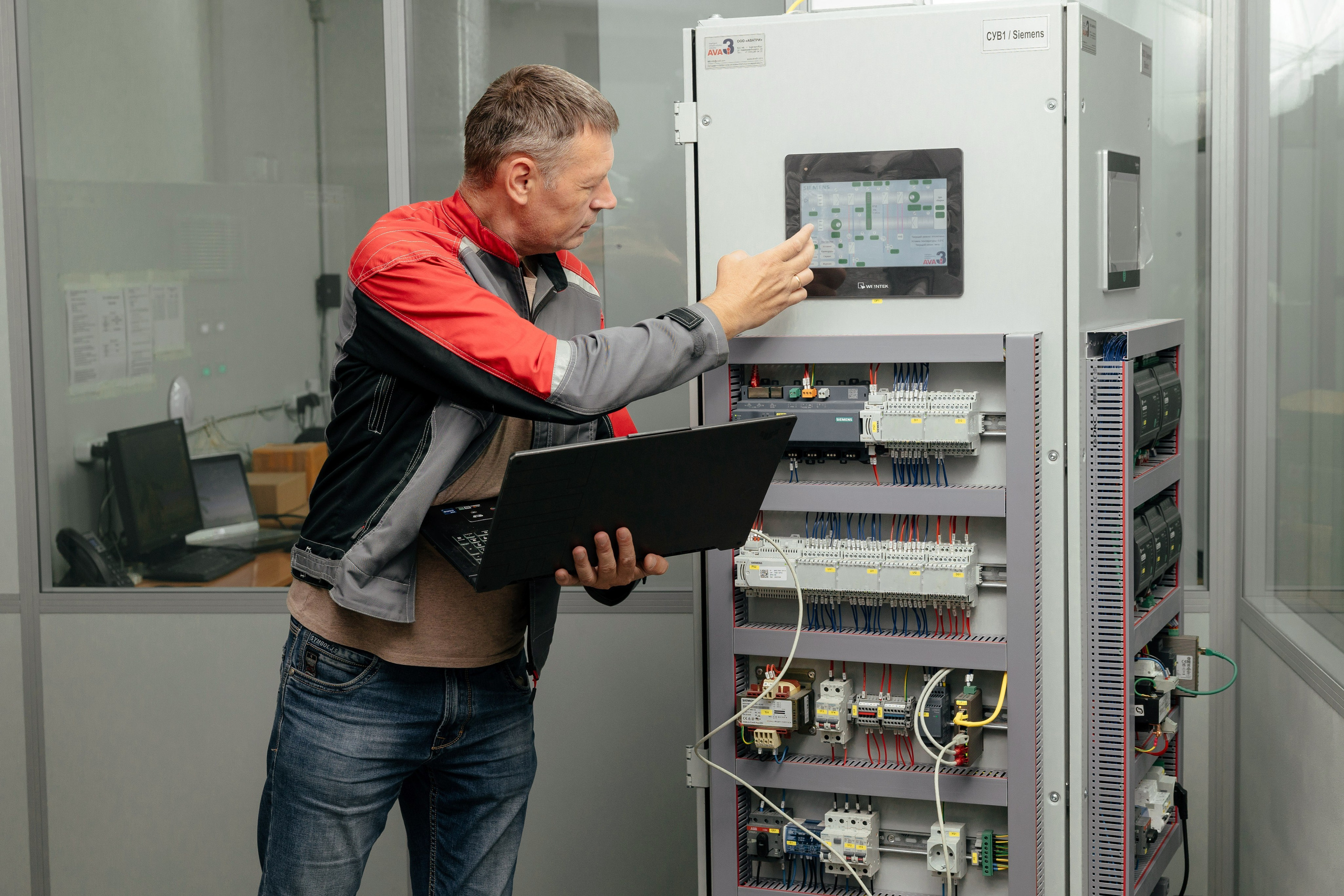 Фотограф для бизнеса Константин Брусницын в Екатеринбурге