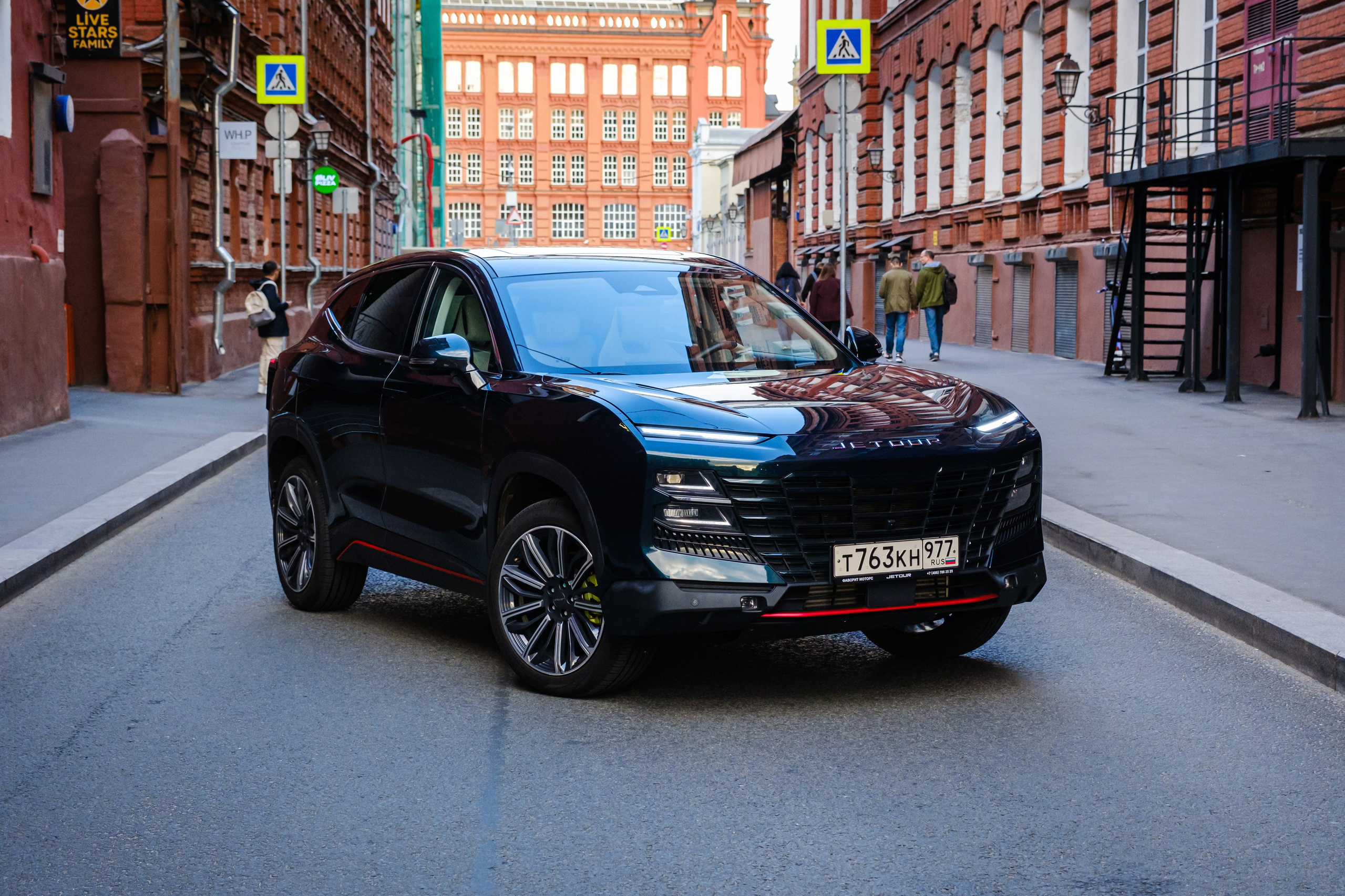 Jetour Dashing — стильный кроссовер с дерзким характером. Сайт фотографа Дмитрия Батенёва