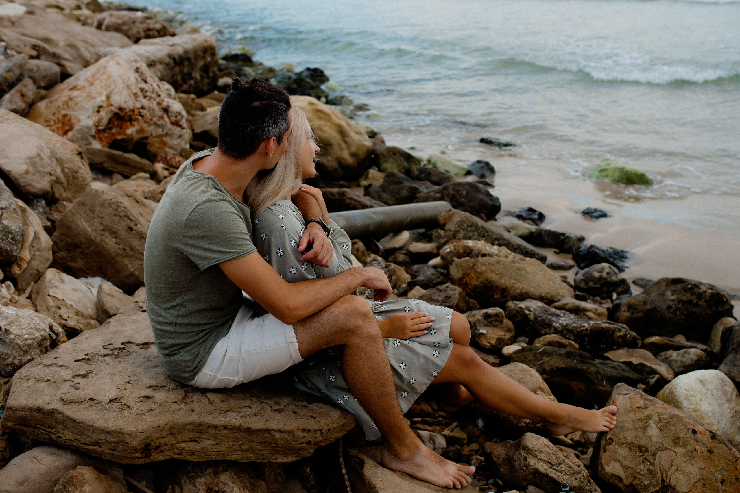 Фотосессия Love Story для влюбленных на берегу моря