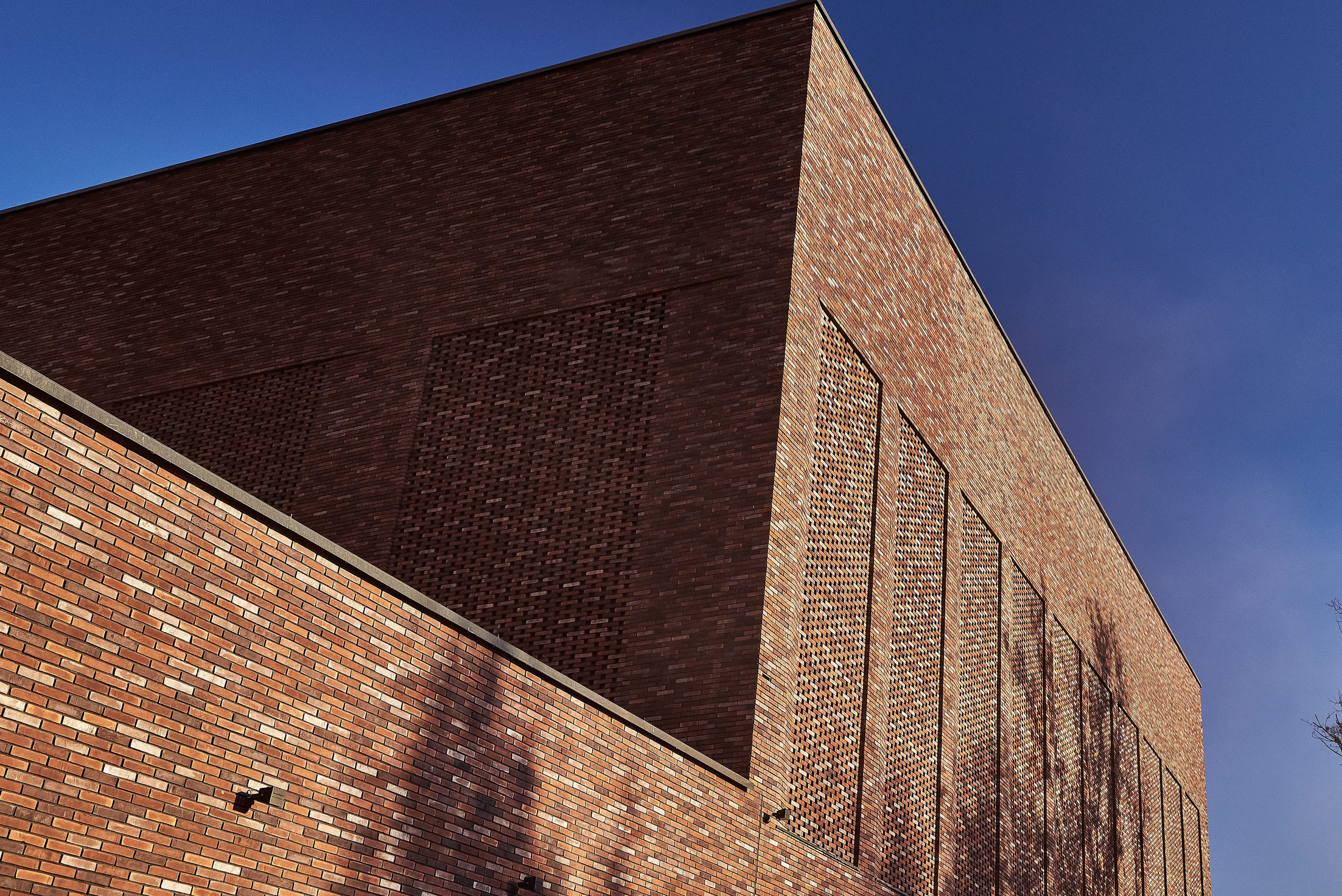 Навесной вентилируемый фасад Борисовские Мануфактуры