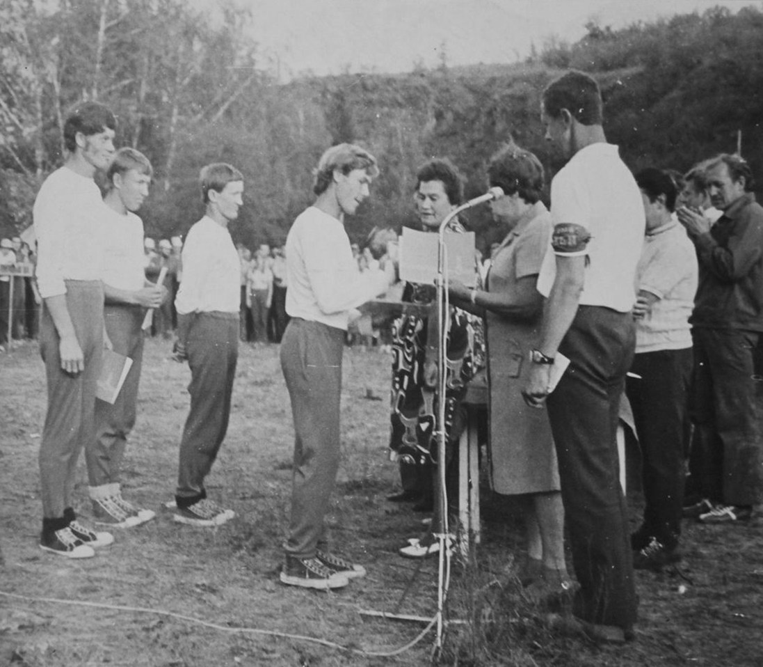 Урсул (1974). Фотограф Эдуард Алмадаков