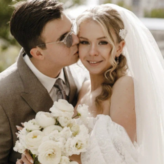 Отзывы о профессиональной свадебной видеосъёмке в Москве. Свадебный видеограф в Москве Максим Лобач-Граубергер