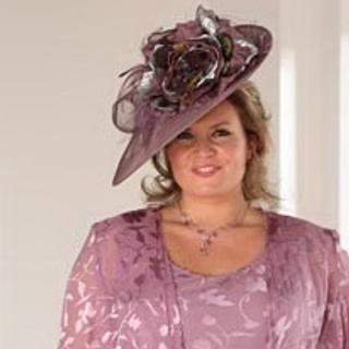 Соколова Ольга стилист-визажист, мастер перманентного макияжа в Дзержи. Парикмахер-стилист-колорист Соколова Ольга г. Дзержинск