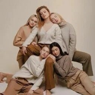 Идеи для групповых фото (с просторов интнрнета). АРТИКУЛ. Выпускные альбомы Нижний Тагил