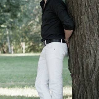 Ведущий Алексей Зубков. Ведущий на свадьбу в Москве Зубков Алексей