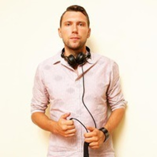 Ведущий Алексей Зубков. Ведущий на свадьбу в Москве Зубков Алексей