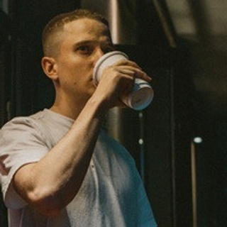 Онлайн-курс. Портретный фотограф в Санкт-Петербурге Алексей Корзов