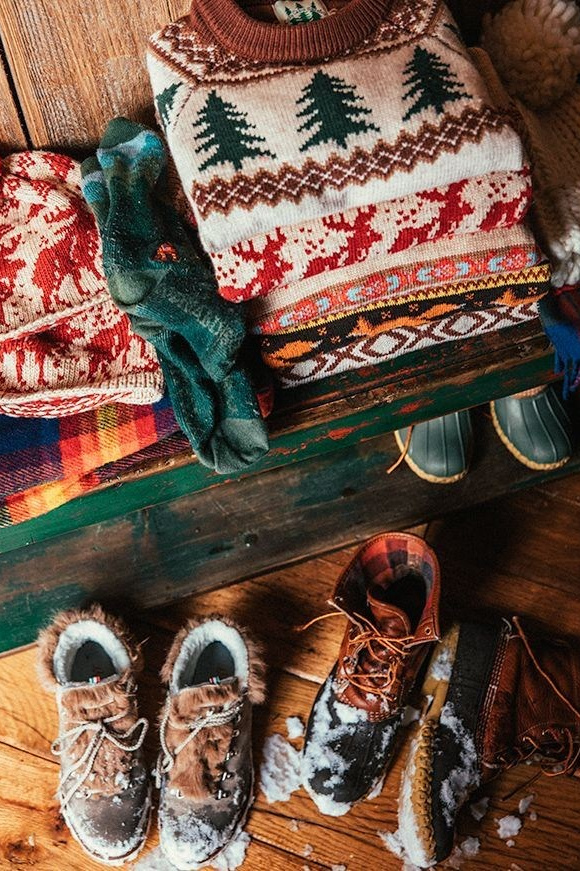 Прокат горнолыжного снаряжения с доставкой. Инструкторы по горным лыжам Сочи Красная Поляна. Горнолыжная школа