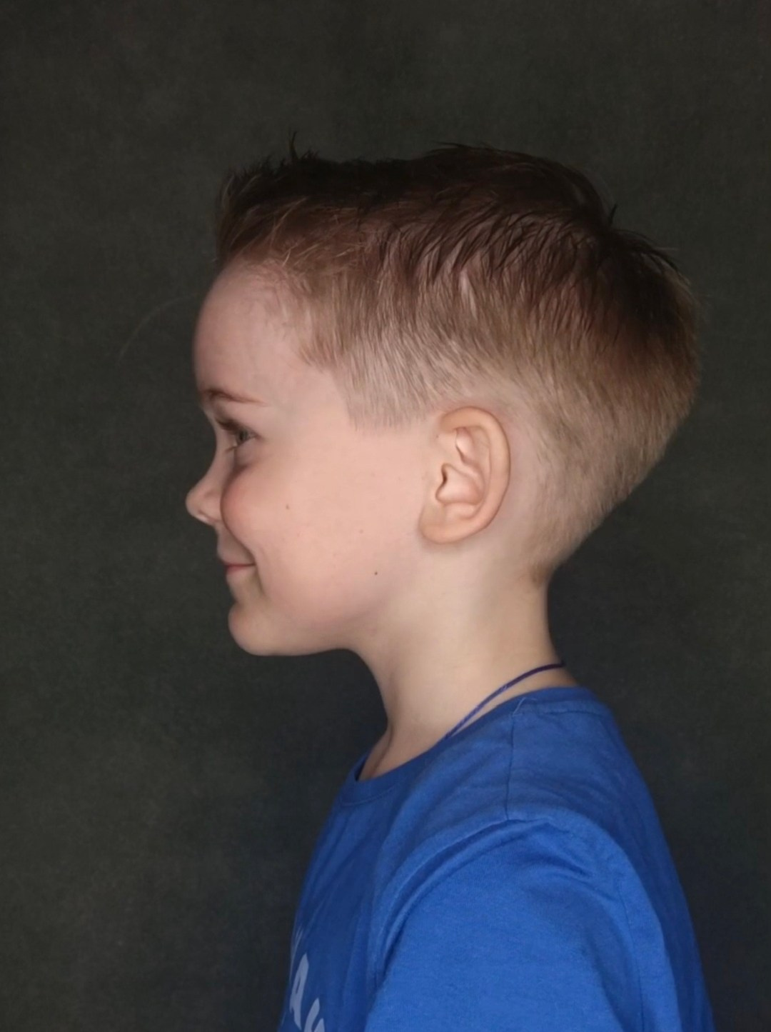 Мужская стрижка. Имидж-студия «Четверг» — Преображение в Москве с любовью!