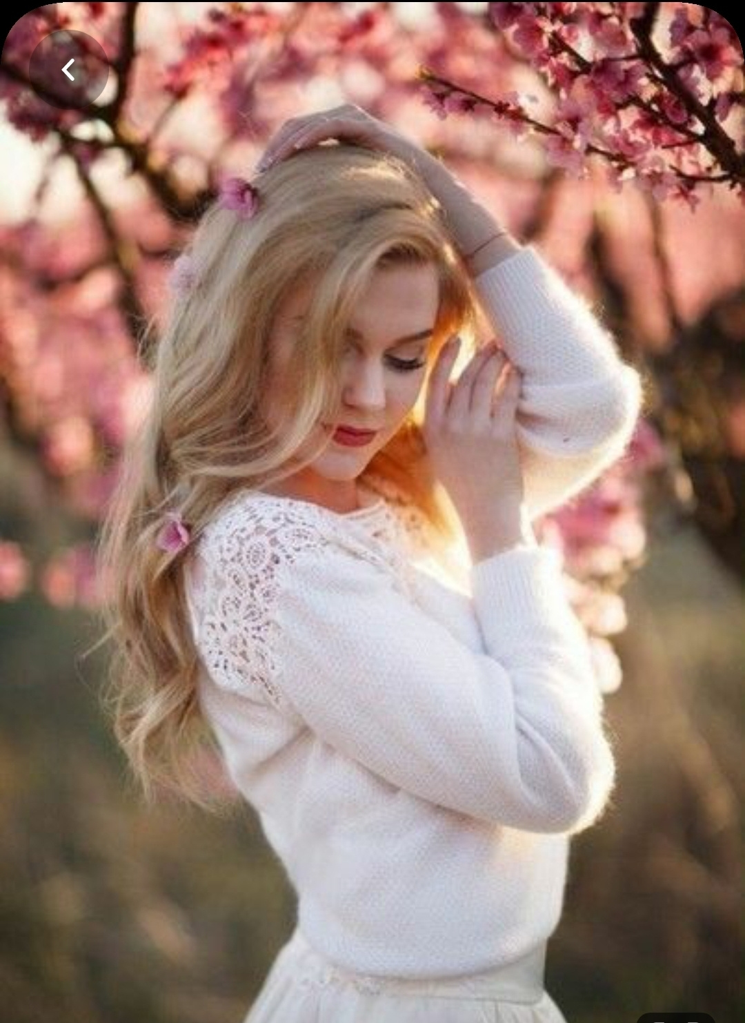 РЕКОМЕНДАЦИИ ПО ВЫБОРУ ЖЕНСКОГО ОБРАЗА ДЛЯ ВЕСЕННЕЙ ФОТОСЕССИИ В ЦВЕТУЩИХ САДАХ