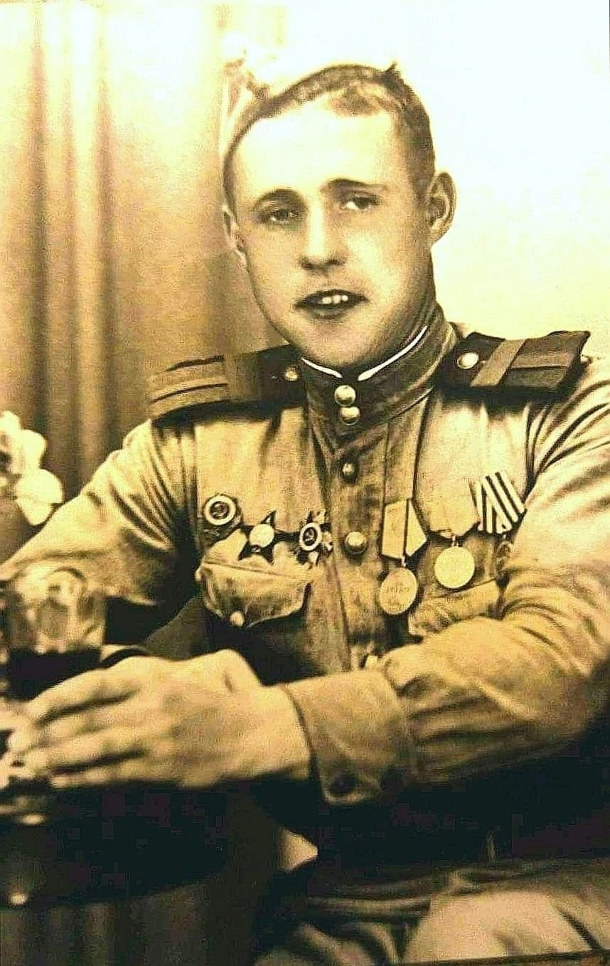 Ветеран. Поэт Александр Зайцев