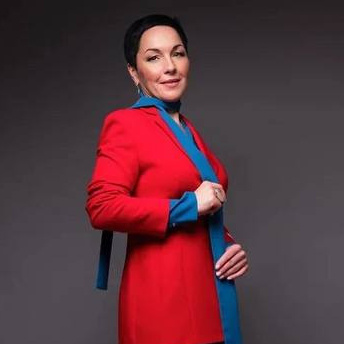 ФОТОСЕССИИ. Фотостудия Studio N1 в Норильске Фотокниги Выпускные альбомы