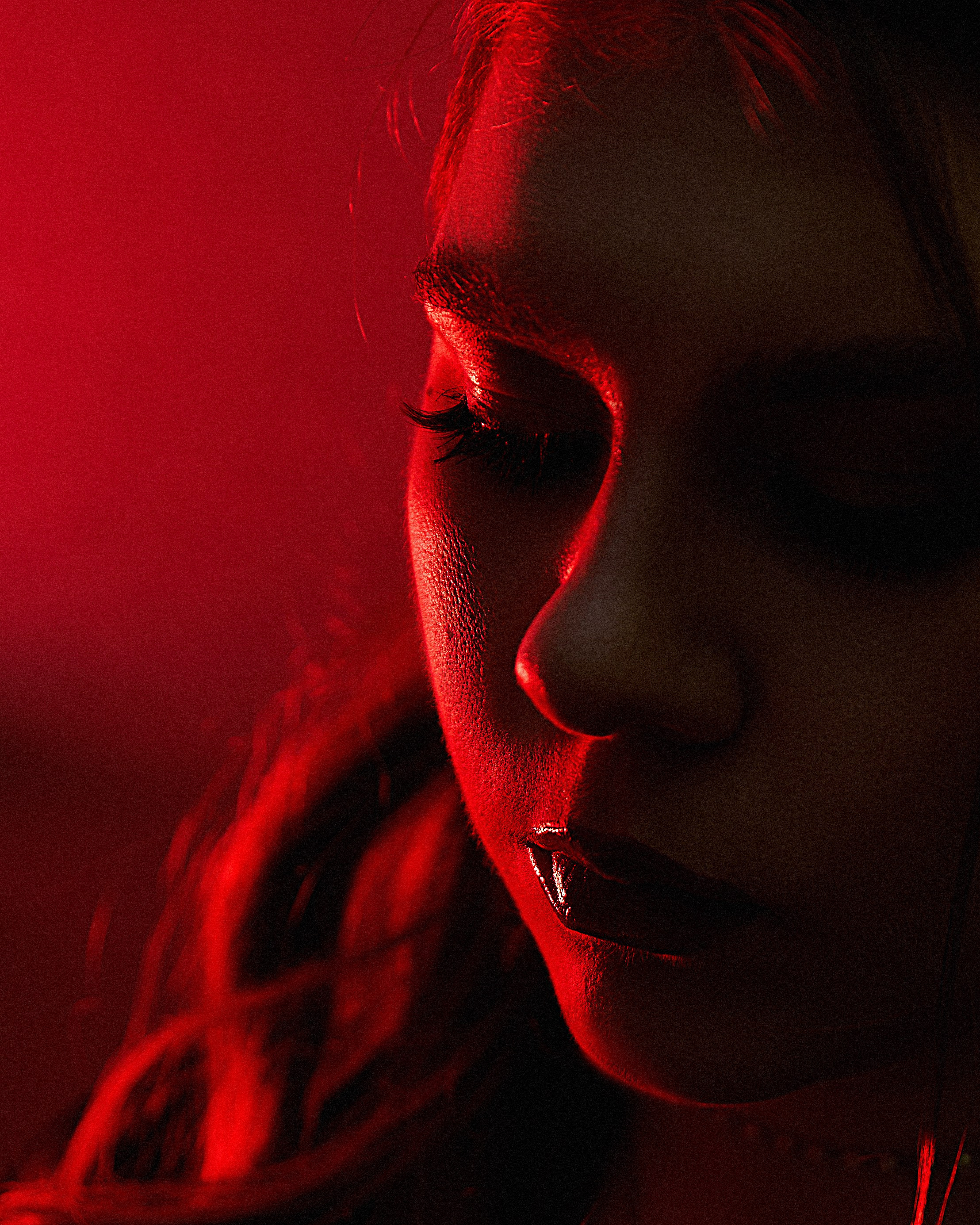 Автопортрет. ЯРОЗА. ФОТОГРАФ ВО ВЛАДИВОСТОКЕ| СВАДЕБНЫЙ ФОТОГРАФ