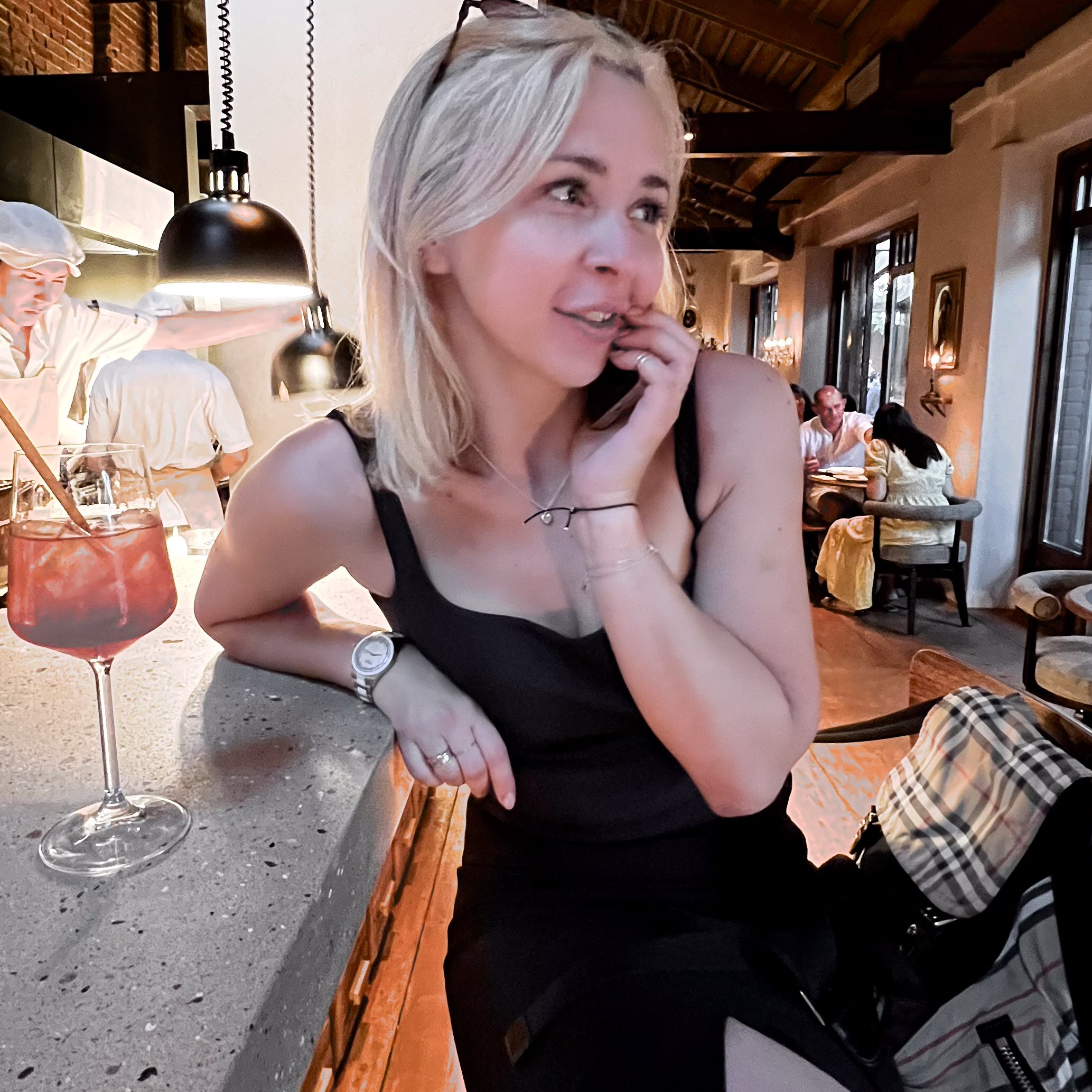 Контакты. Елена Жукова. Архитектура, дизайн и ремонт