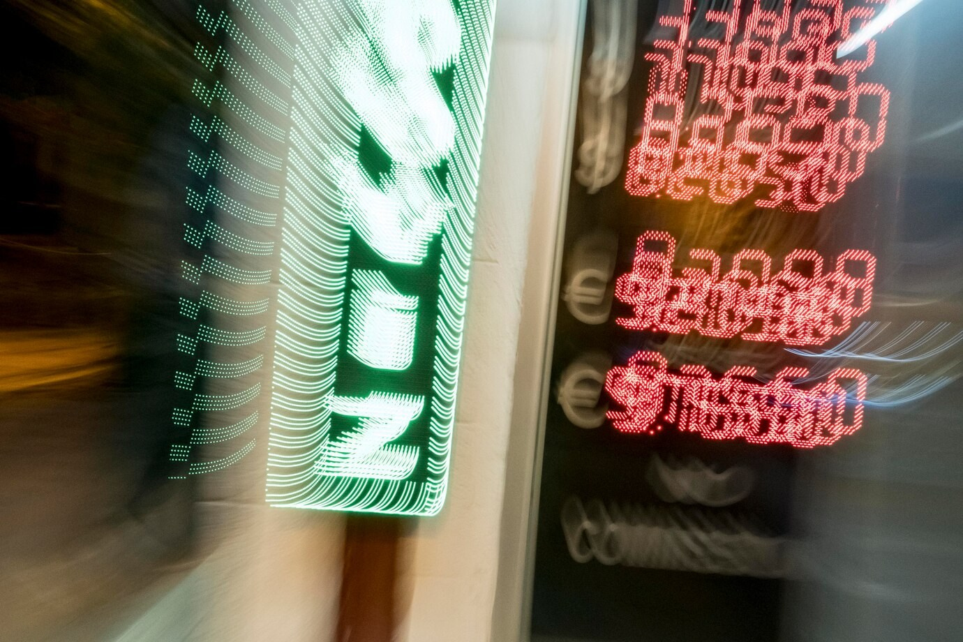 Как создать эффектное визуальное оформление с помощью арендуемых экранов — читать статью