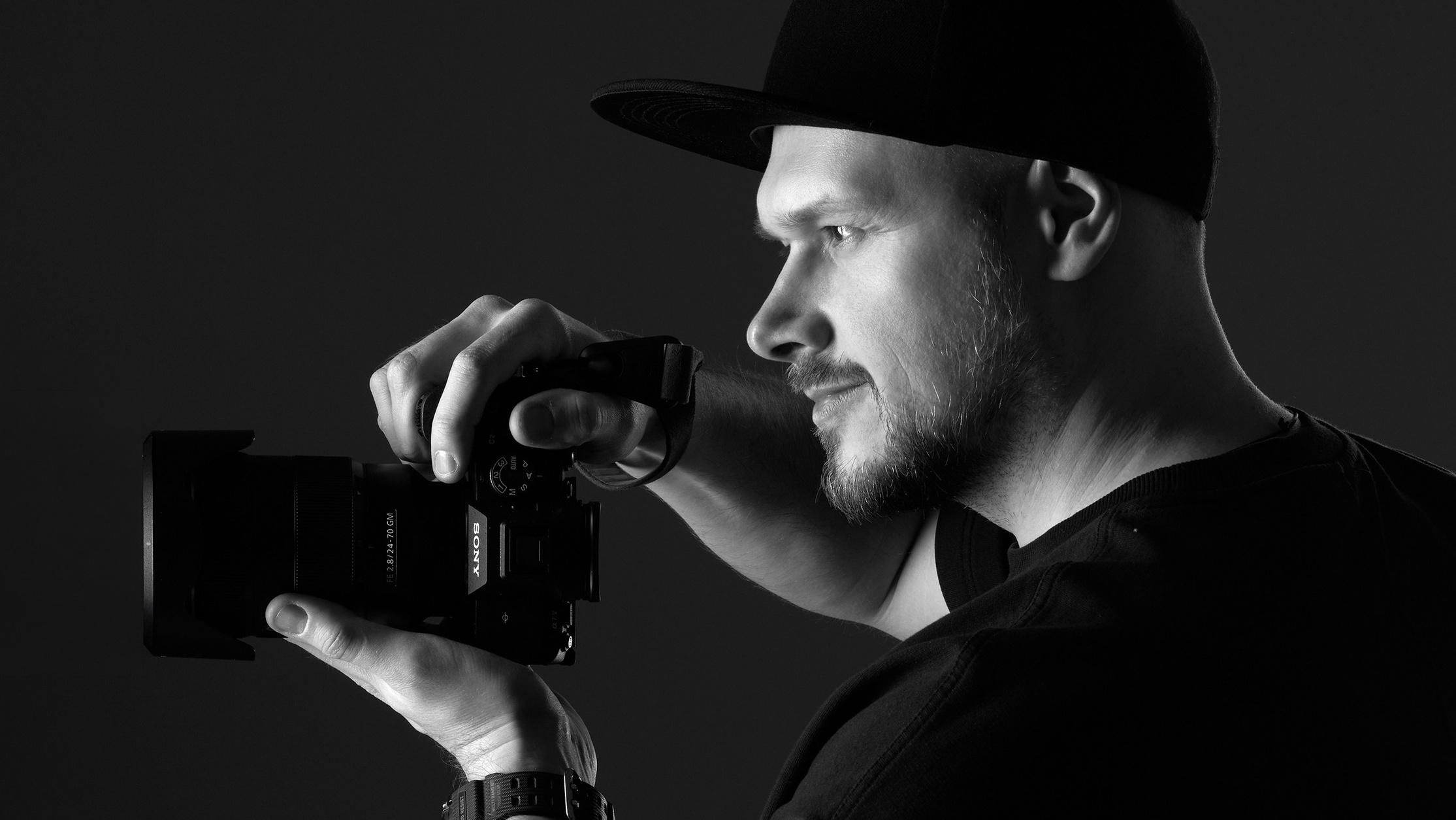 Корпоративные фотосессии сотрудников и руководства в офисах и на производствах. Портретный фотограф Павел Бахирев. Москва