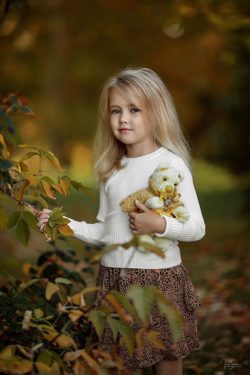 Детская осенняя фотосессия. Детский и семейный фотограф в Екатеринбурге
