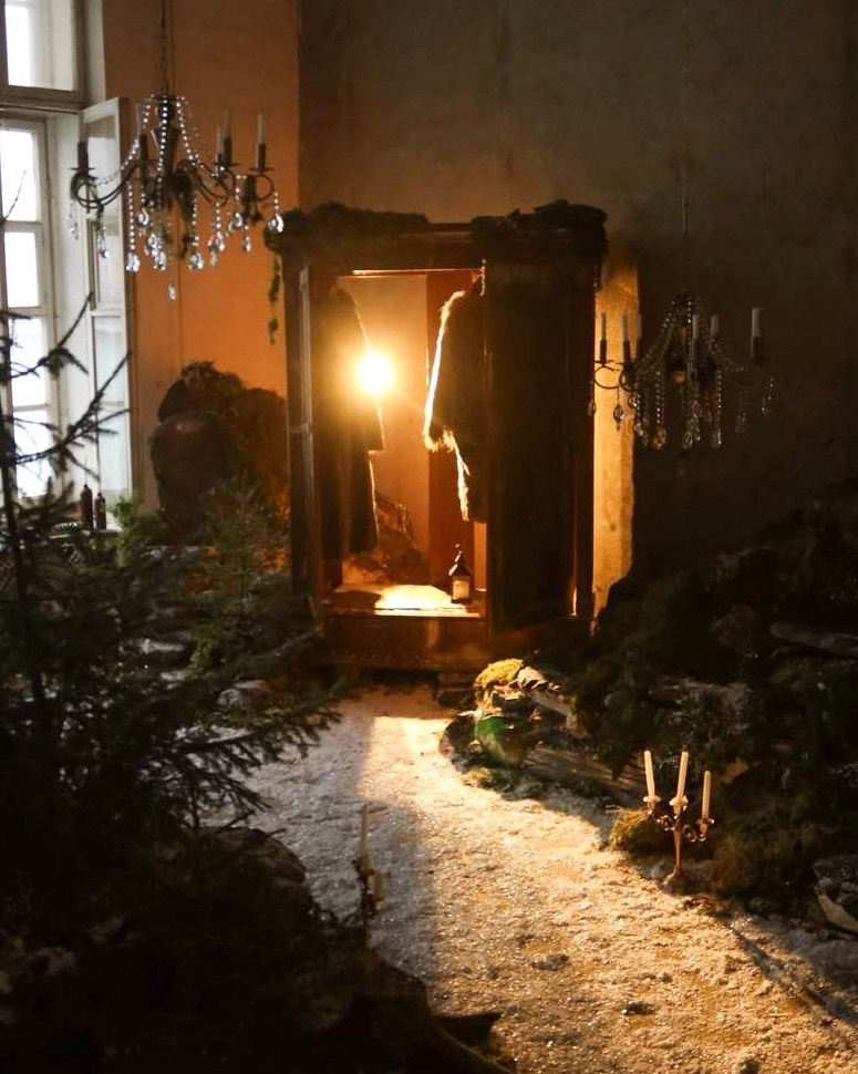 Лучшие фотостудии Санкт-Петербурга для новогодней фотосессии: подборка для разных стилей съёмки. Фотограф для брендов в Санкт-Петербурге — Анастасия Галина