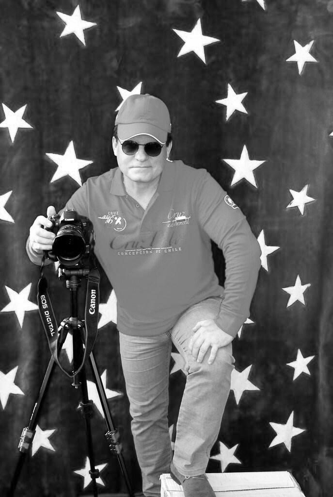 Контакты. Интерьерный и портретный фотограф в Екатеринбурге Андрей Калинин