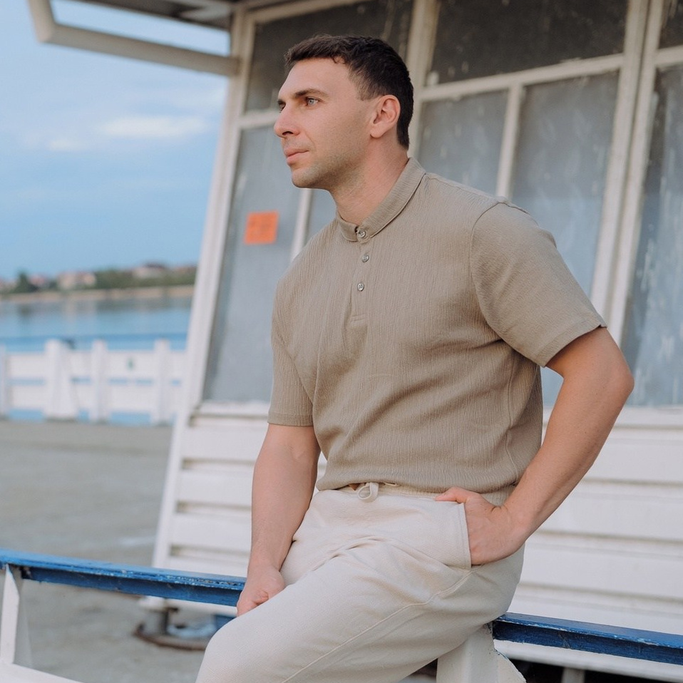 Свяжитесь со мной. Свадебный фотограф в Балаково — Андрей Яхнин: стильные и эмоциональные фотосессии