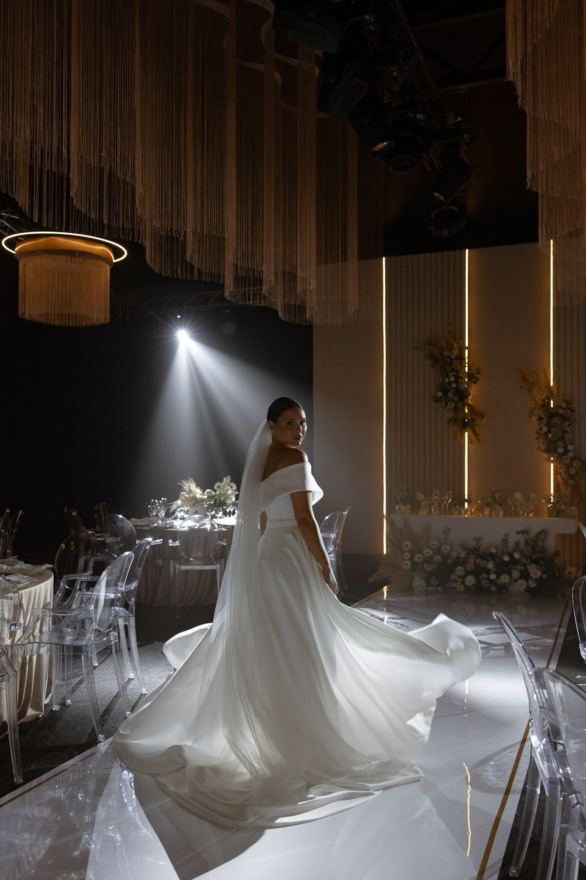 Услуги. Художественный свет Нижний Новгород