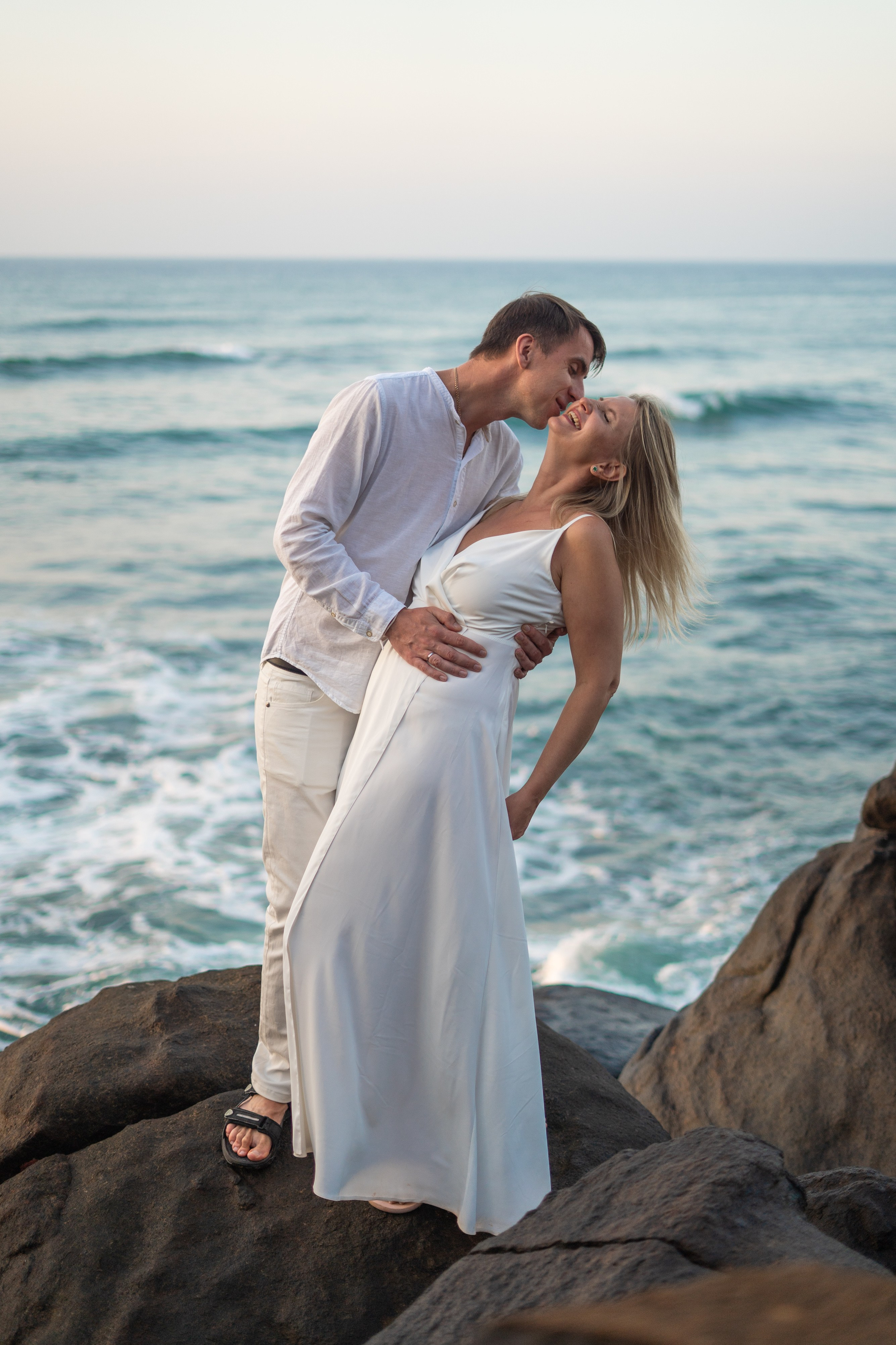 kiss of the groom and bride