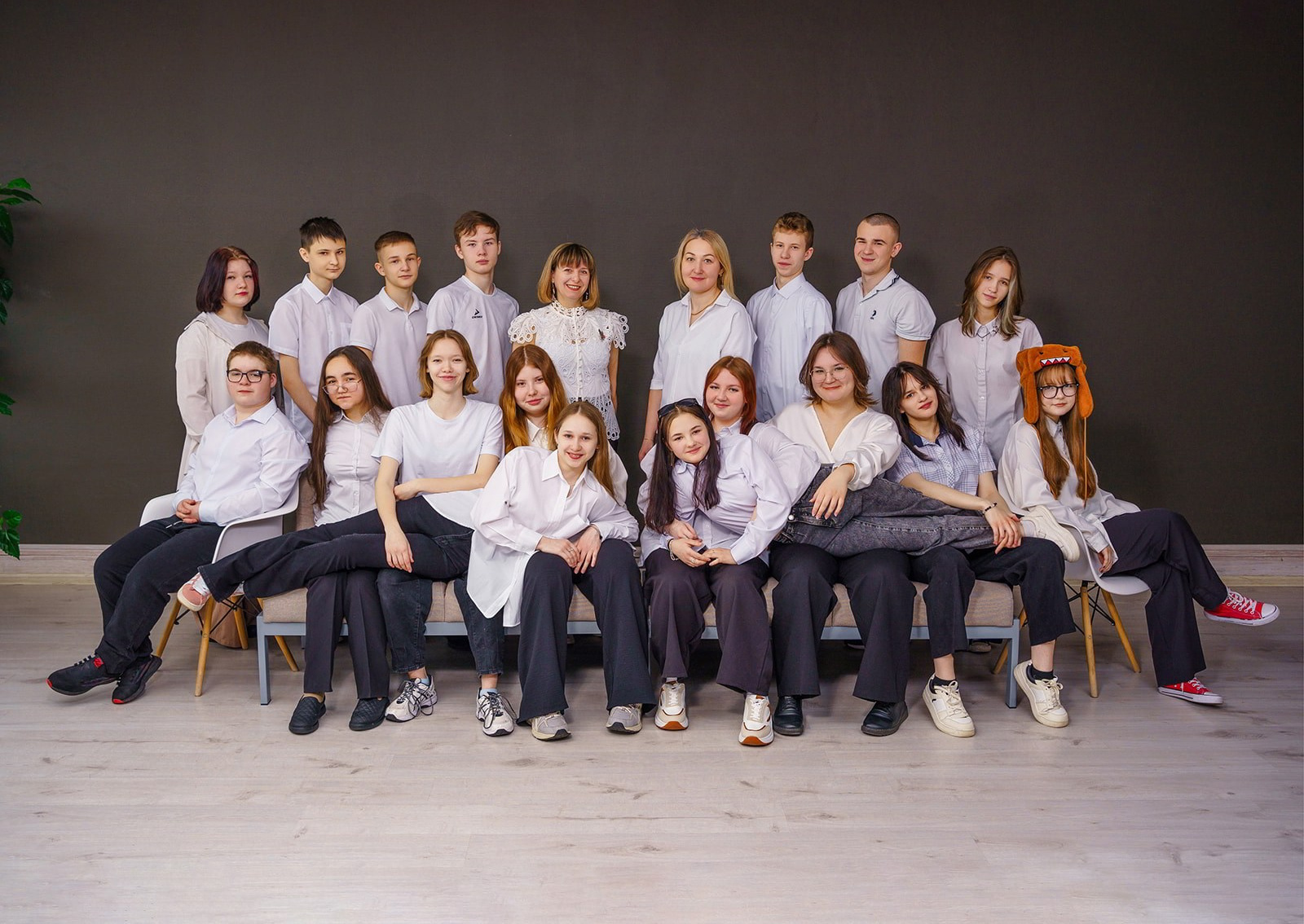 Виньетки и общие фото. СИГМА | Студия выпускных альбомов Красноярск