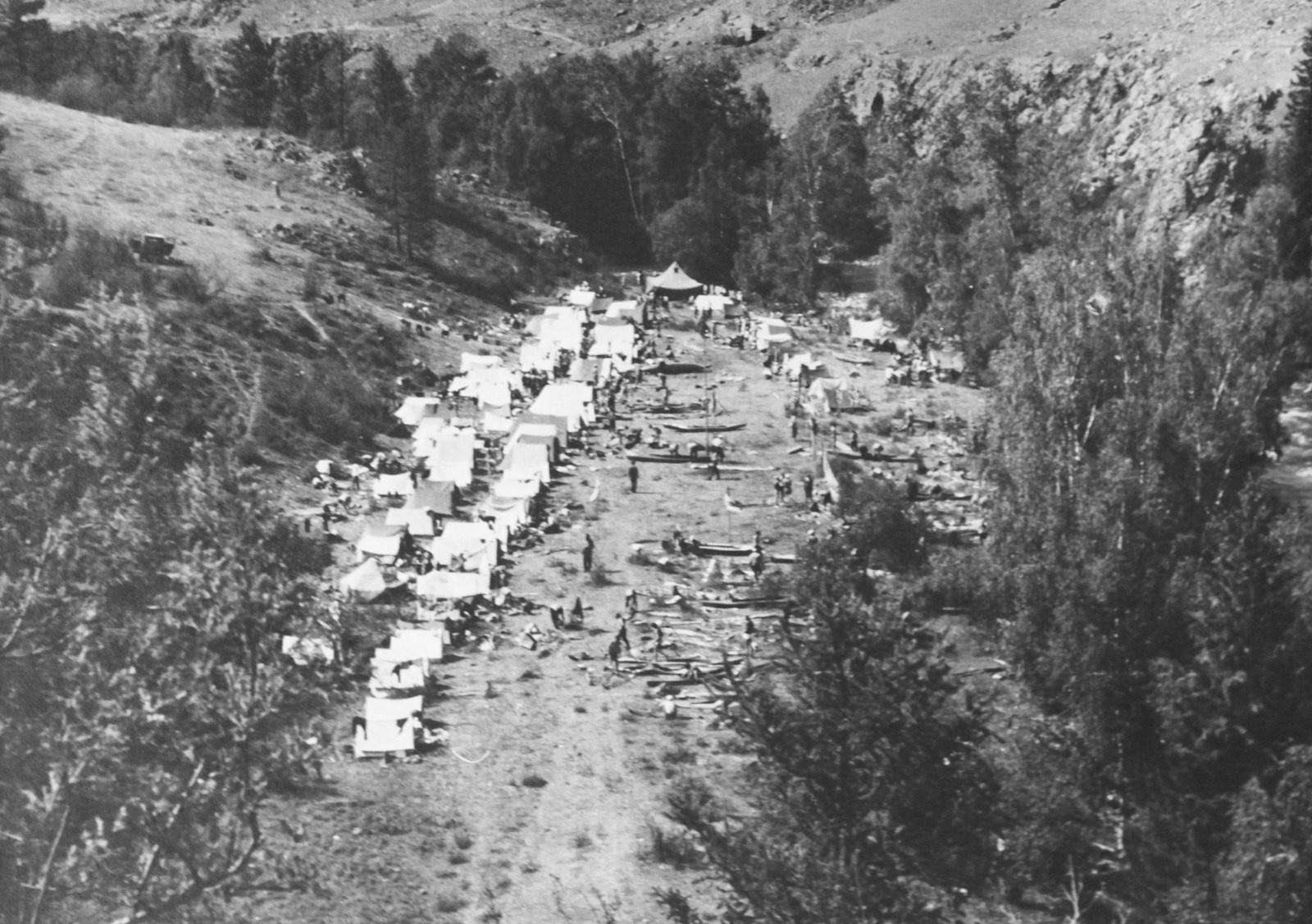 Урсул (1974). Фотограф Эдуард Алмадаков