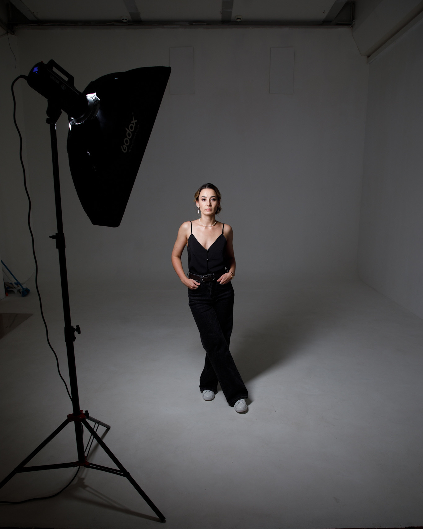 Цены. Фотостудия с циклорамой и фонами в Екатеринбурге