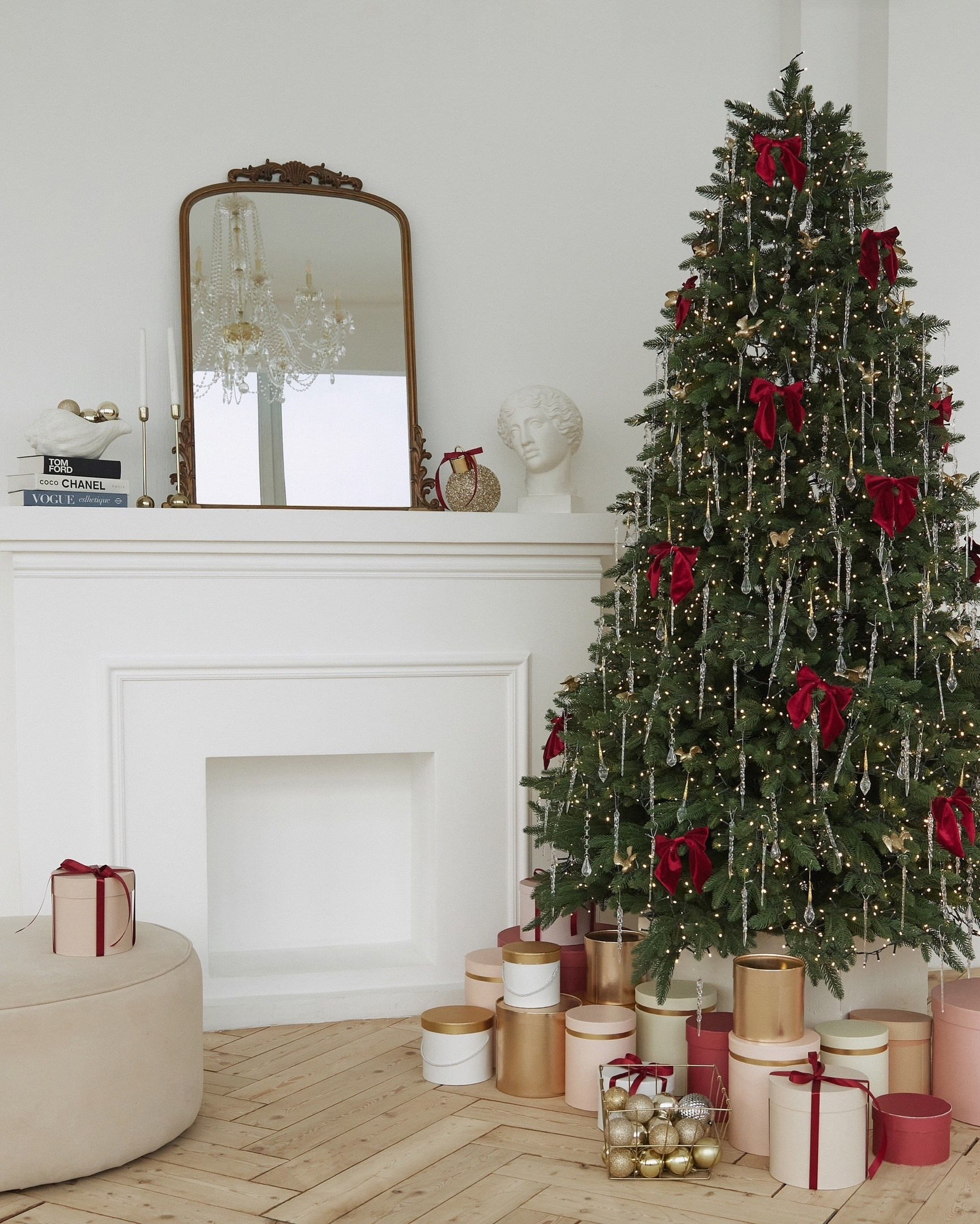 Фотостудии с новогодним интерьером 2024-2025. Детский и семейный фотограф в Екатеринбурге