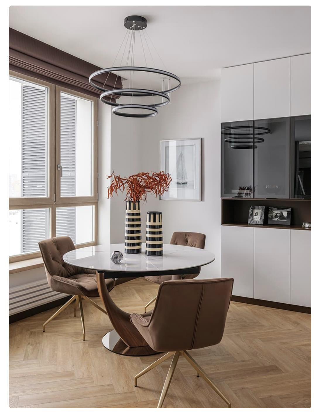 Изумрудные акценты в светлом интерьере екатеринбургской квартиры | AffDesign. Интерьерный фотограф. Фотограф архитектуры