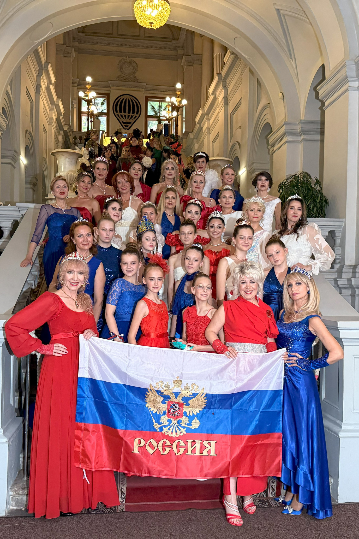 ПМЭФ 2025, г. Санкт-Петербург. Модный показ Т. Меркуловой. Профессиональный фотограф, фотохудожник, видеограф из Москвы