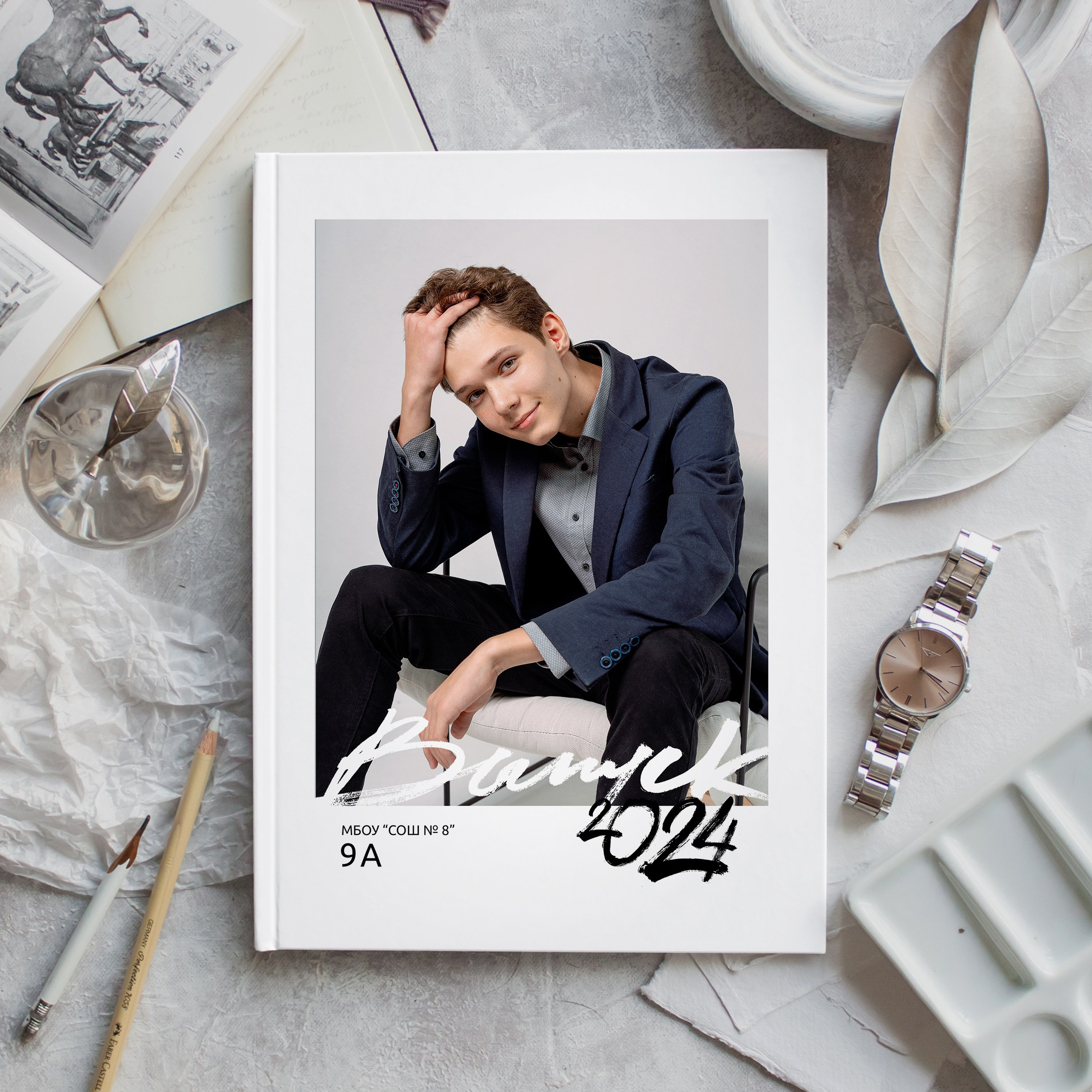 Альбом общей вёрстки «МИНИ». Фотокомпания «Алые паруса» выпускные альбомы Москва и МО