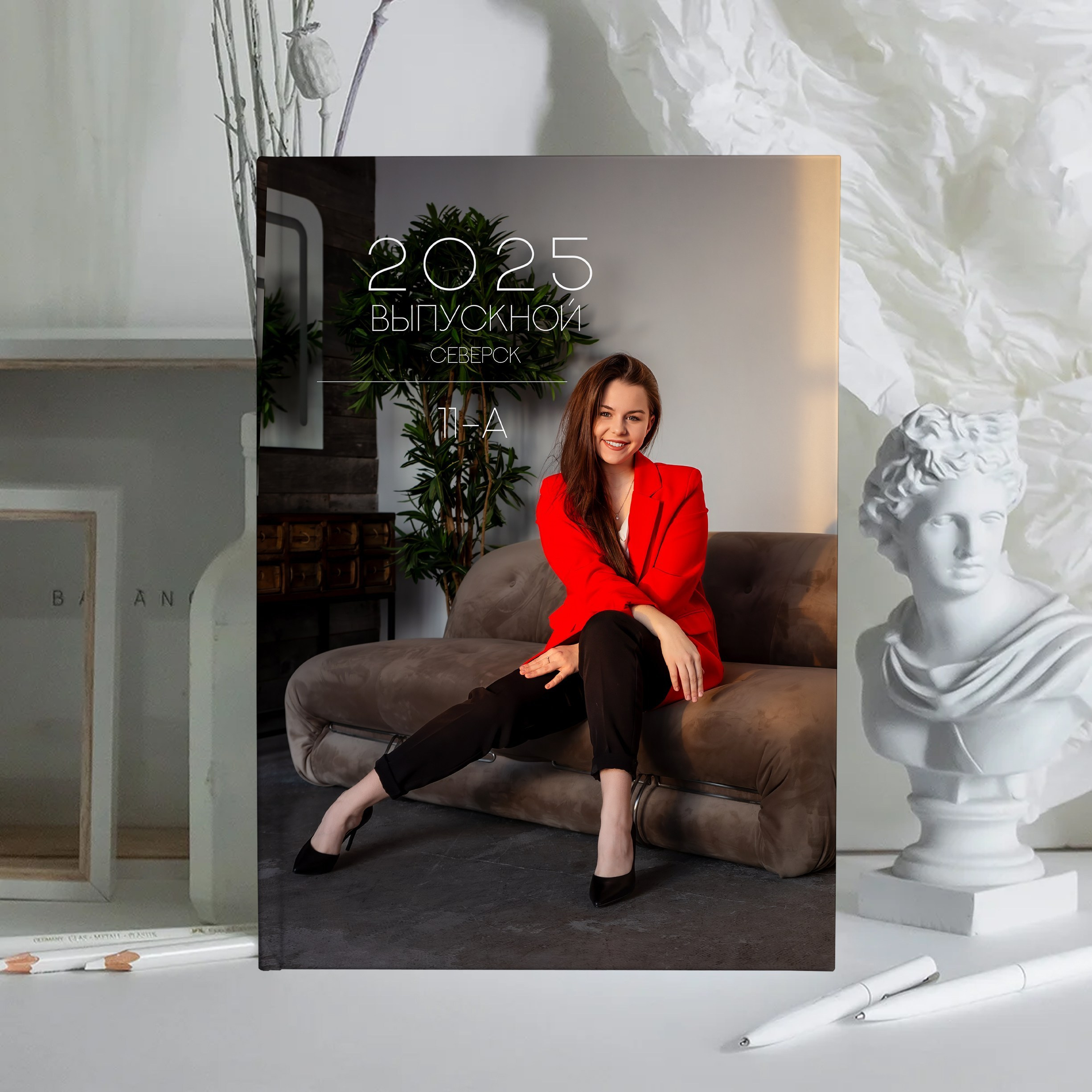 ЦЕНЫ НА АЛЬБОМЫ. Выпускные альбомы в Томске. Леднева Олеся