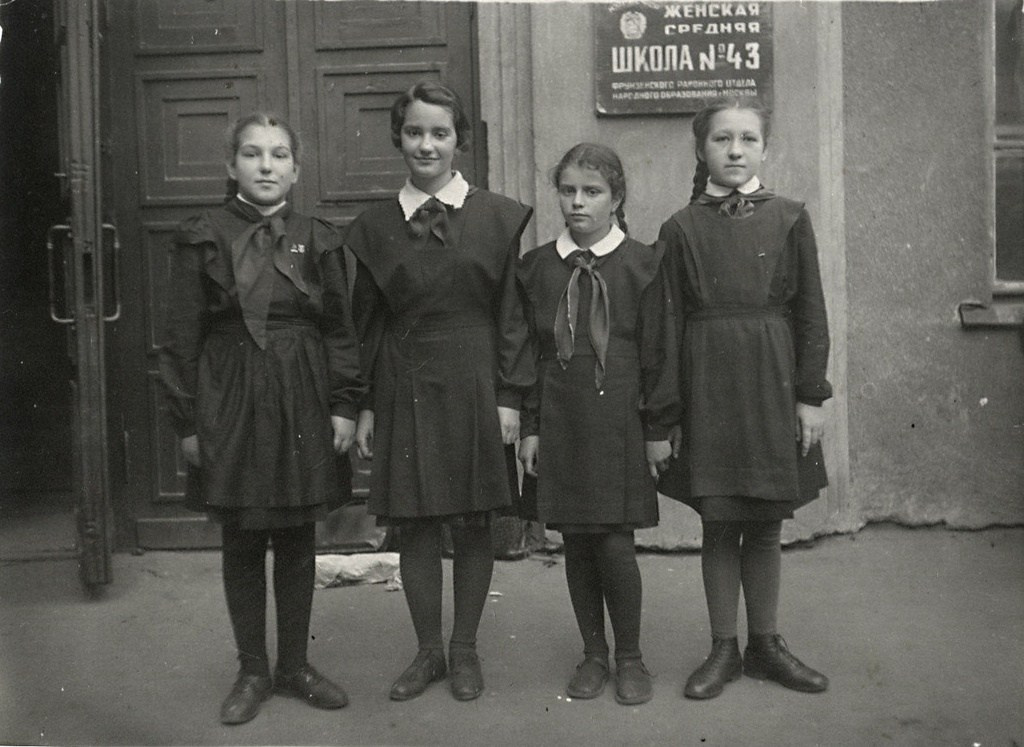 Как поменялась школьная фотография за последние 100 лет. Репортажный фотограф в Нижнем Новгороде — Екатерина Шугаева
