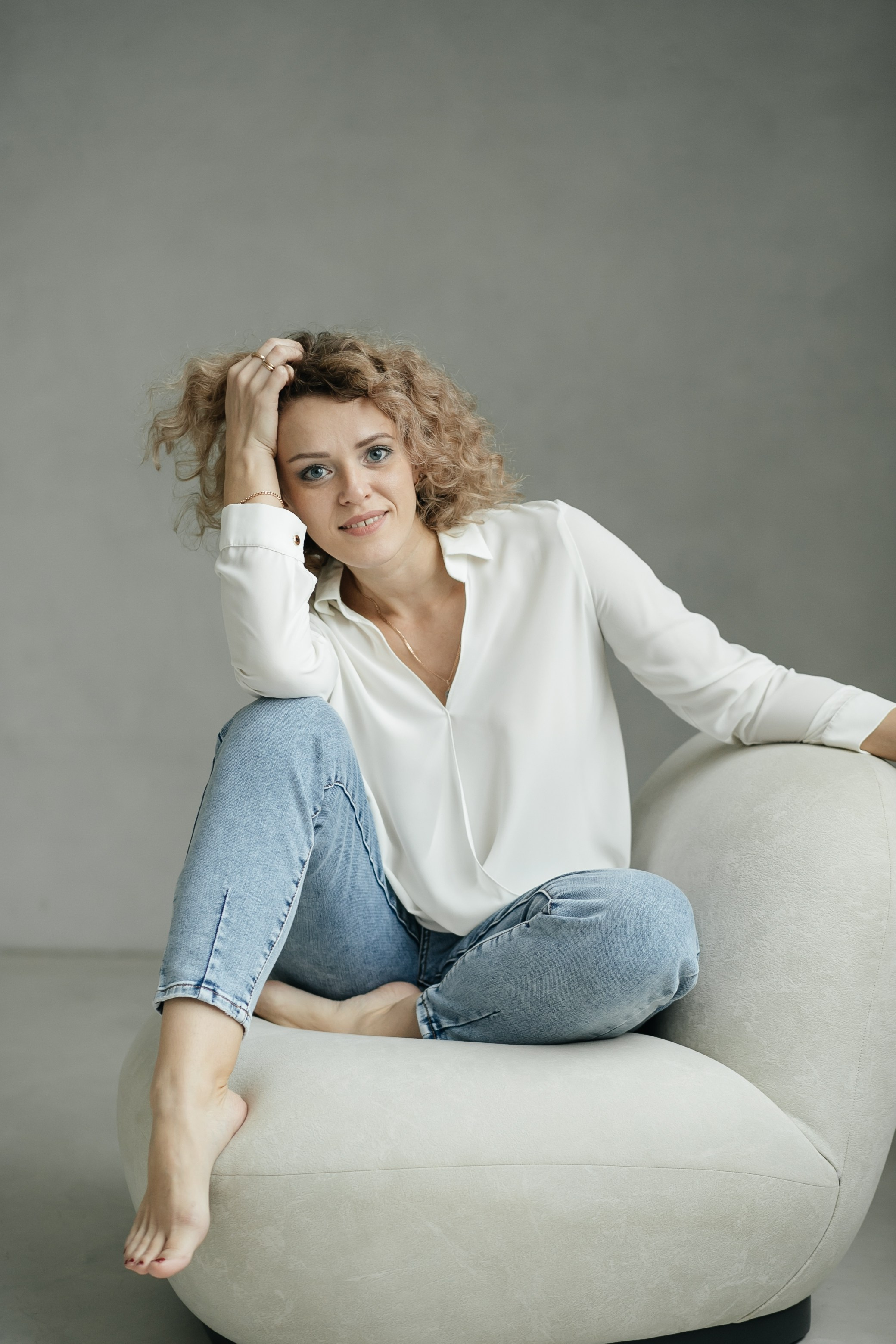 Контакты свадебного и контентного фотографа в Краснодаре. Свадебный и контентный фотограф в Краснодаре Алена Сидорова