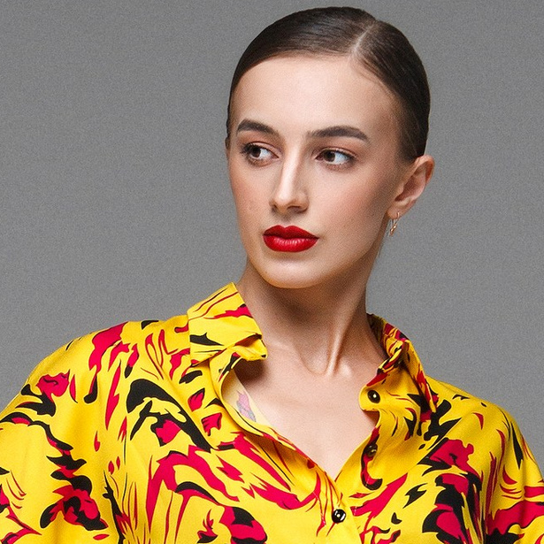 Модельное агентство MODELS INDUSTRY. Поиск новых лиц. Работа в других странах. Москва, Санкт-Петербург, Новосибирск, Екатеринбург, Казань. Международное модельное агентство MODELS INDUSTRY в Новосибирске