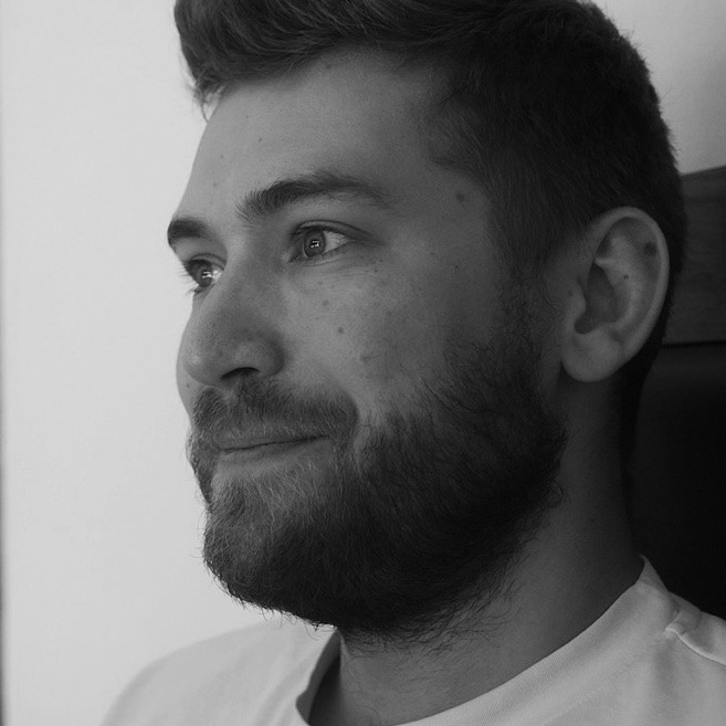 ОТЗЫВЫ. ВИДЕОГРАФ, РЕЖИССЕР — КАТЯ ГУСЕВА