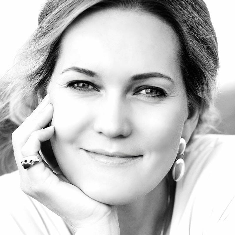 Контакты. Фотограф Москва — Серпухов — Таруса Ольга Кокеткина