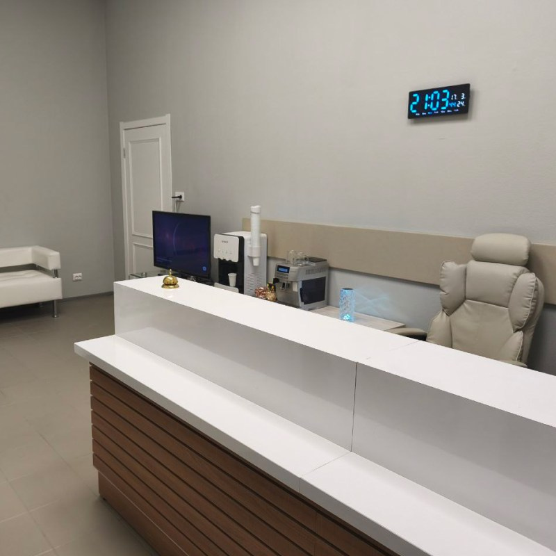 ПРИЗМА — фотостудия с оборудованием для фотосъемок в Екатеринбурге