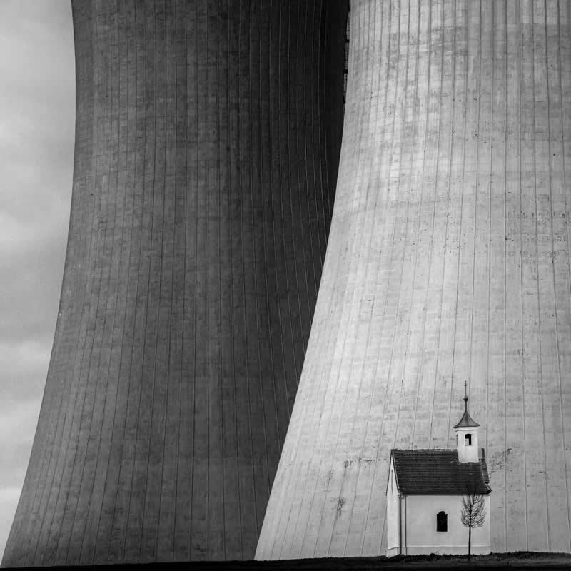 Что сегодня считается минимализмом? Разбираем победителей Minimalist Photography Awards 2026. Фотограф Константин Шамин