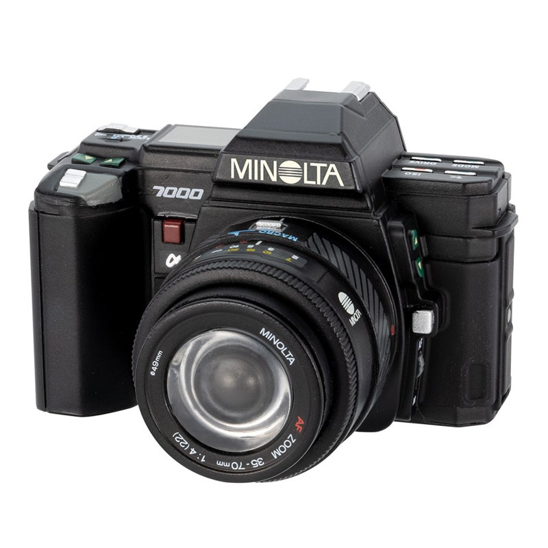 Капсульная игрушка в честь 150-летия Konica Minolta. Фотограф — видеограф в Москве Дмитрий Менделеев