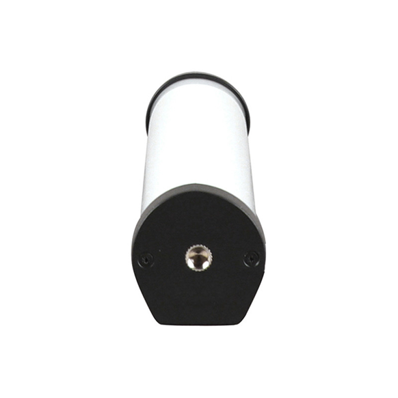 Phottix, полноцветный светодиодный светильник лампового типа. Фотограф — видеограф в Москве Дмитрий Менделеев