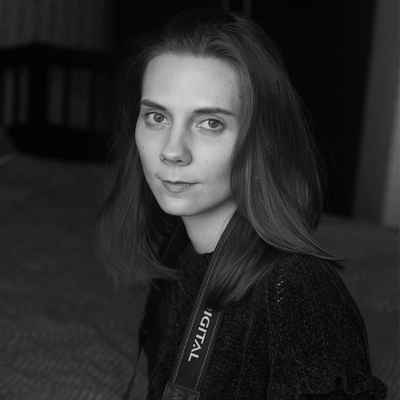 BIO/Contacts. Заставка