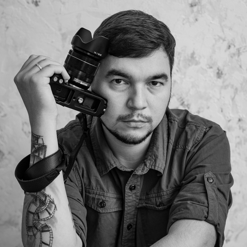 Миша Лаут - фотограф студии "Медведь"