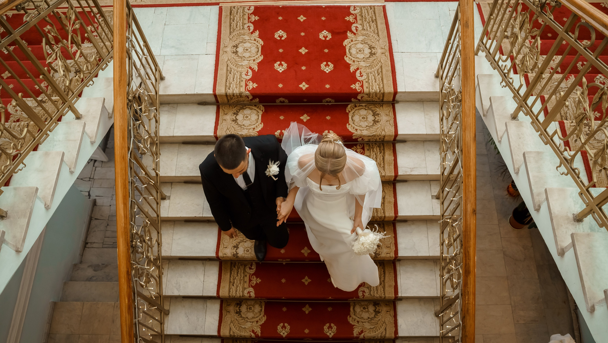 Лестница в Загсе. Центральный ЗАГС Астрахань. Свадебная фотокнига. Создание фотокниг.  Свадебная фотосессия Астрахань. Свадебный фотограф Анна Шишкина Астрахань