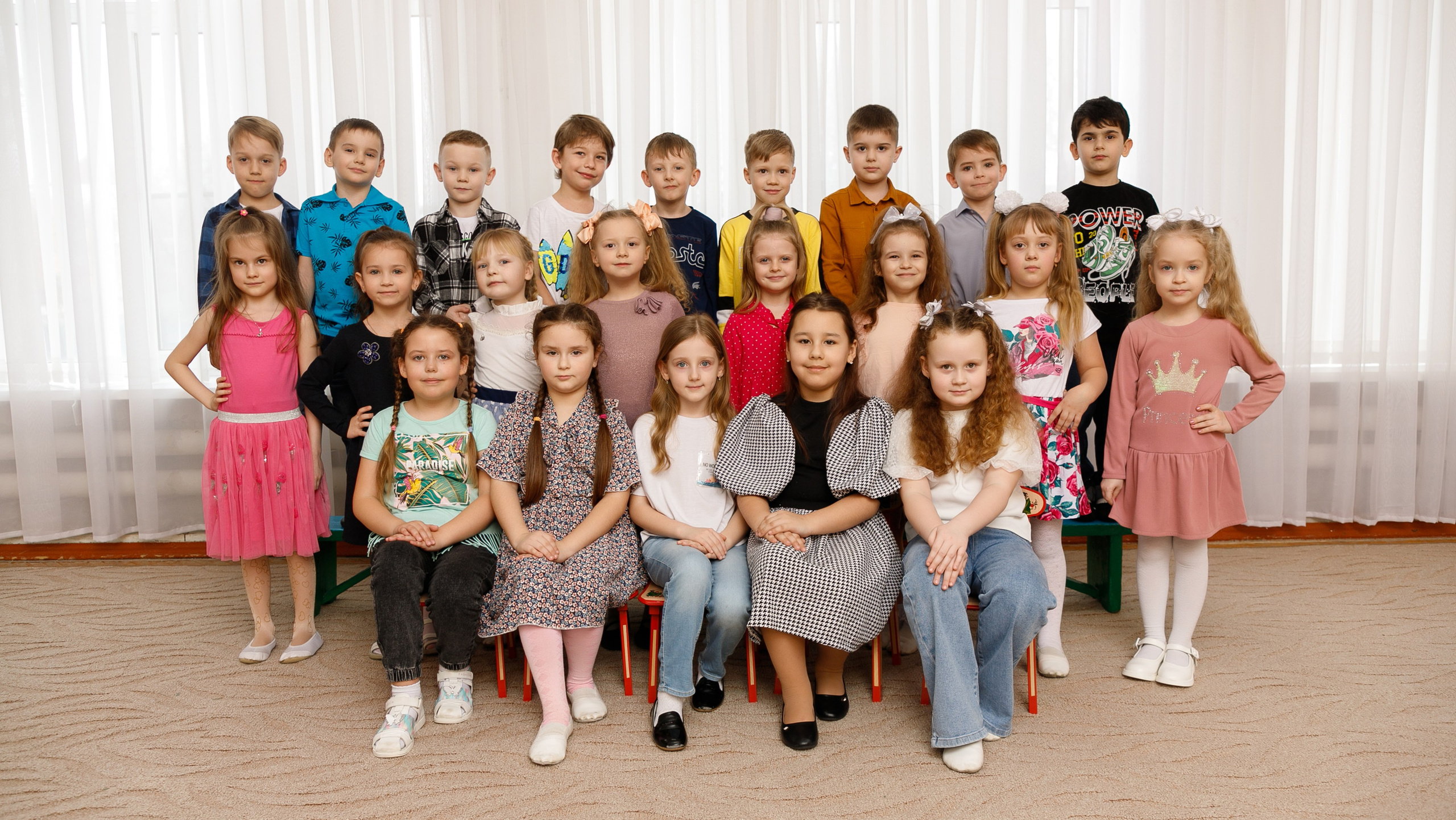 Выпускные альбомы. Семейный и женский фотограф в Ростове-на-дону и Таганроге Мастерова Мария