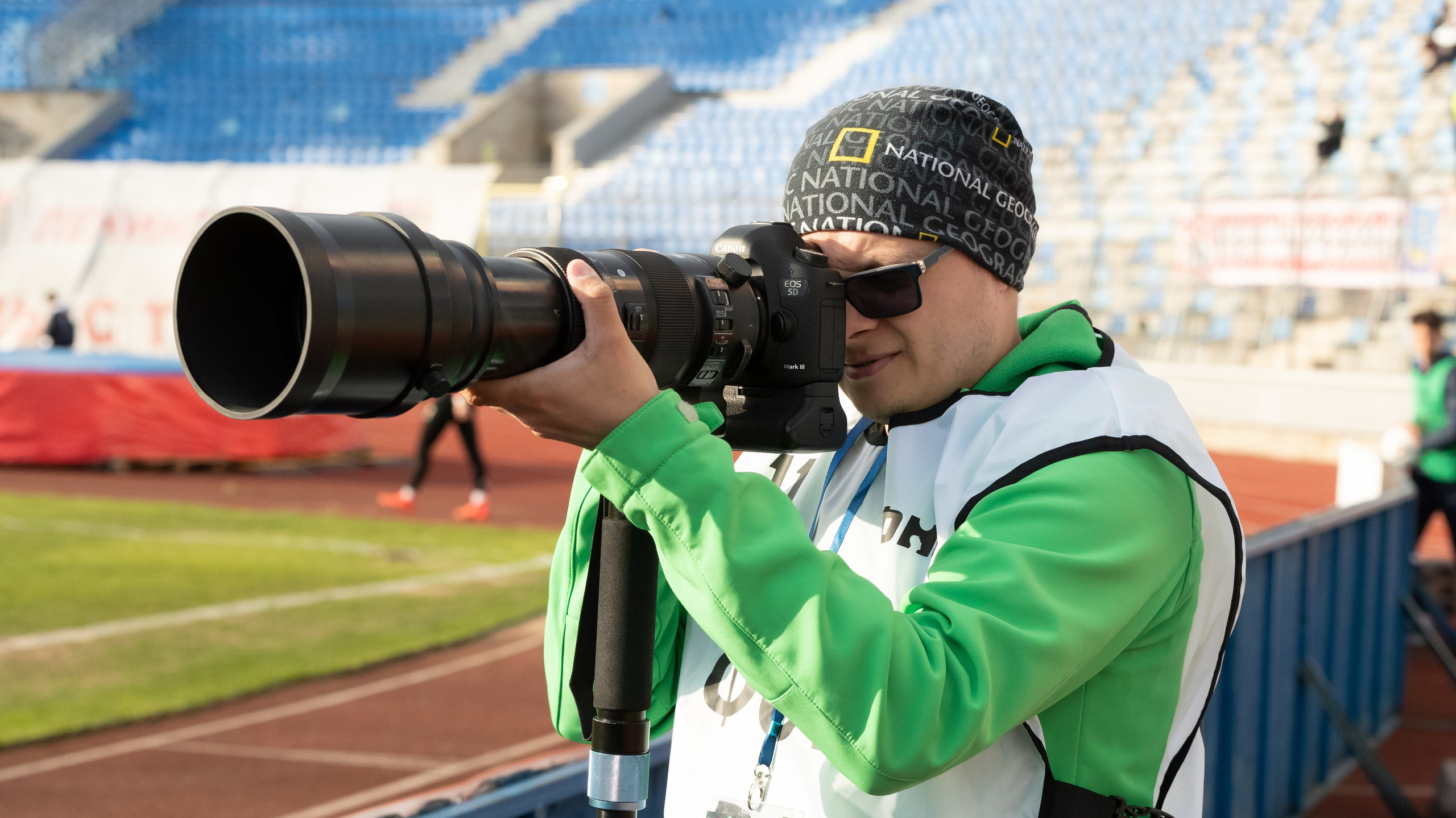 Контакты. Предметный и репортажный фотограф в Санкт-Петербурге Александр Е